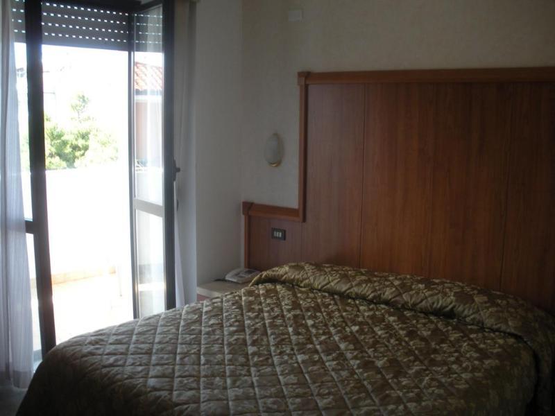 סילבי מרינה Hotel Giada מראה חיצוני תמונה